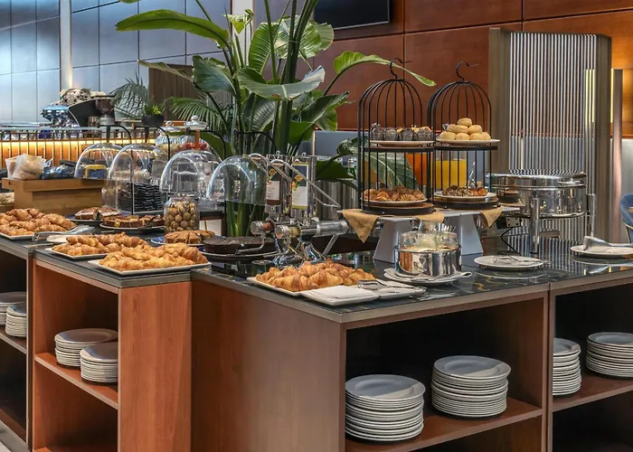 Hotel Doubletree By Hilton Turin Lingotto